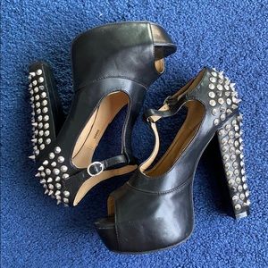 Charlotte Russe spiked chunky heels 🖤🤘🏼